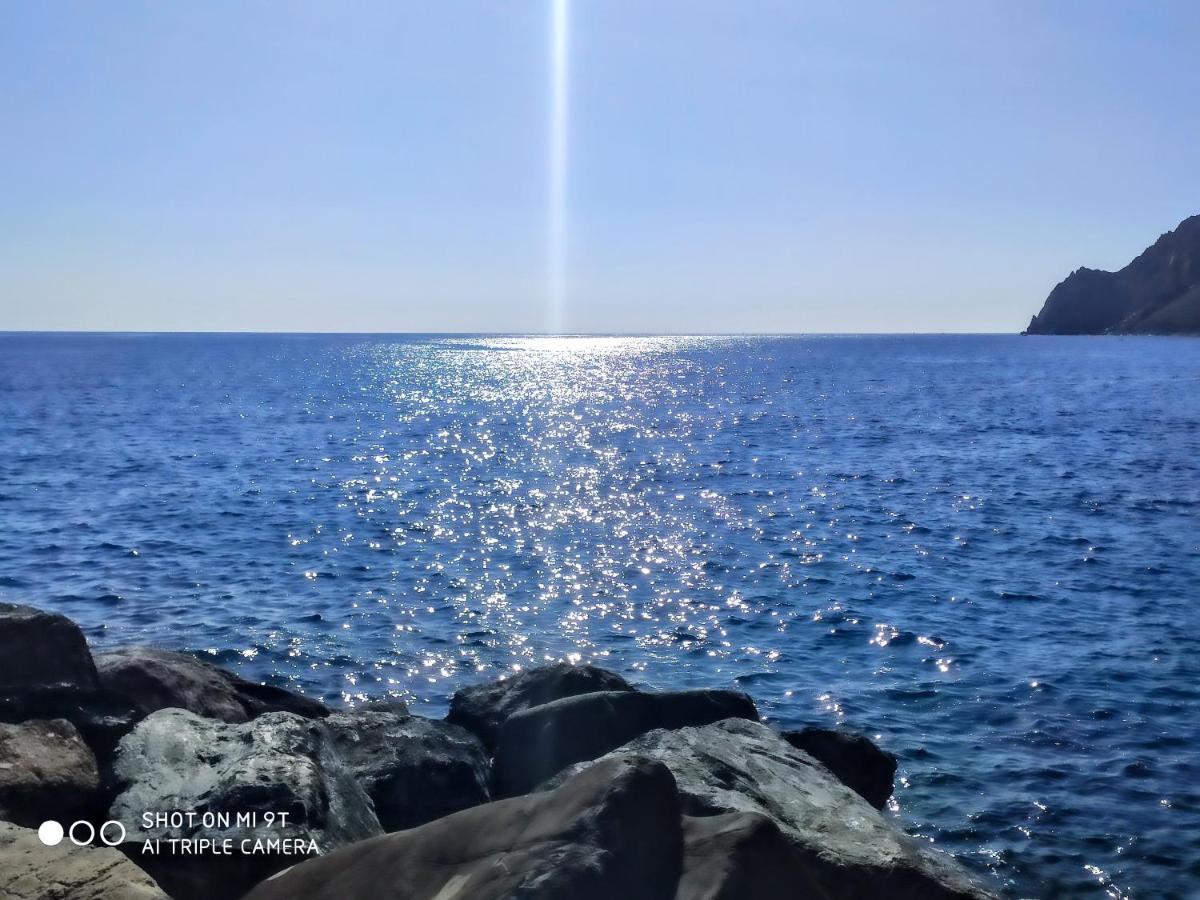 Via Verdi 5, Gli Affreschi Monterosso al Mare Exteriör bild